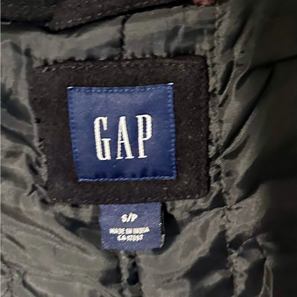 Gap Women’s Wool Blend Hidden Button Black‎ Topcoat Size S